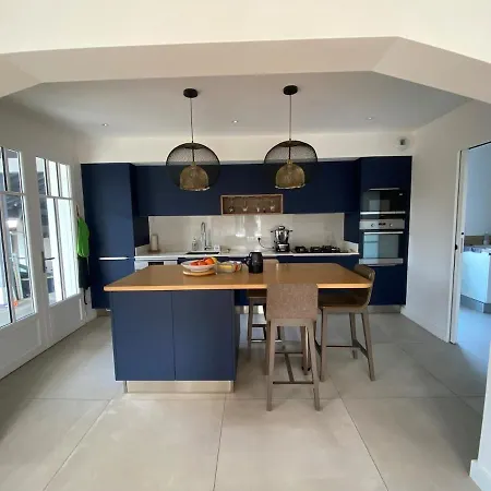 Villa Yaxha - Pool & Walk To The Beaches - Family Friendly *