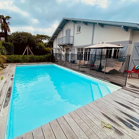 Yaxha - Pool & Walk To The Beaches - Family Friendly